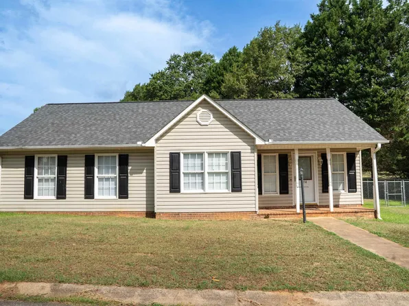 314 Brianna Dr, Boiling Springs, SC 29316