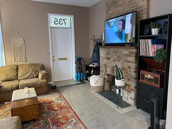 4th image of 735 Hamlet St