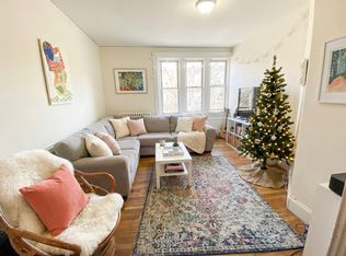 322 Saint Paul St APT 5, Brookline, MA 02446