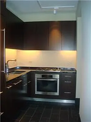 Rented by La Seven Inc. | media 23