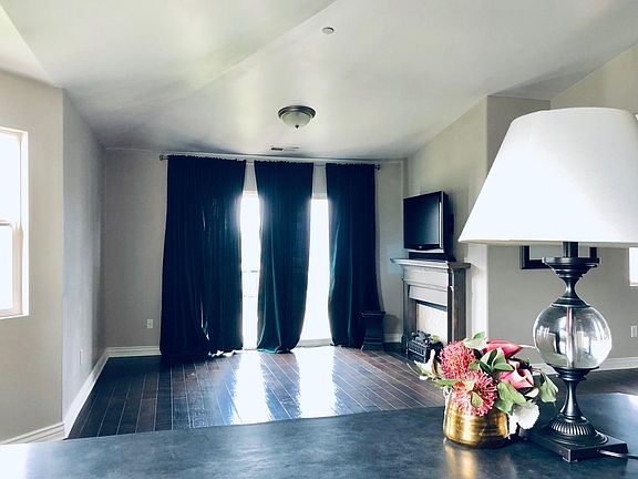 2nd image of 104 E Resaca Dr Unit E11