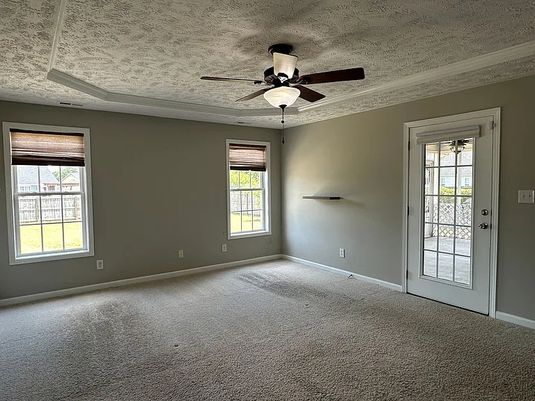 112 Harvest Ln — Photo 19