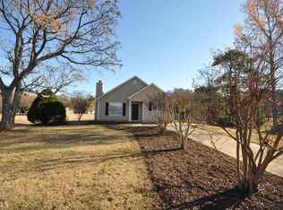 1512 Dolly Nixon Rd, Senoia, GA 30276