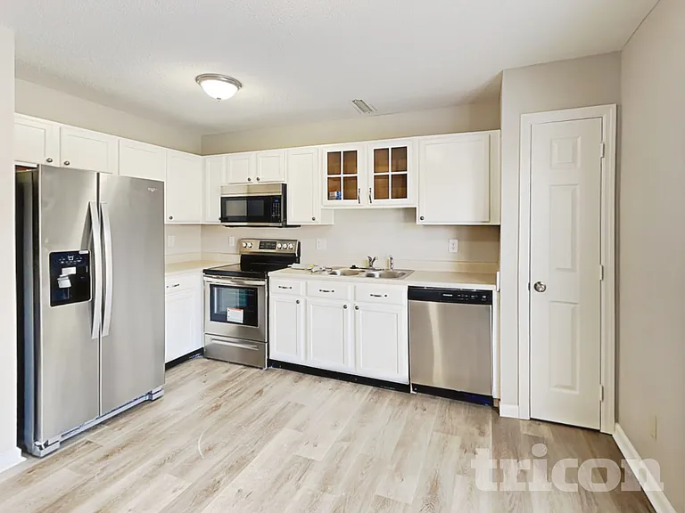 11818 Buck Creek Cir — Photo 4