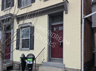 156 York St #1, Gettysburg, PA 17325
