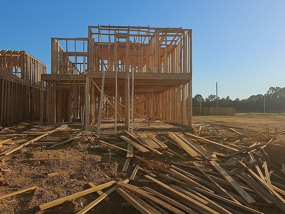 2nd image of 128 Rising Cedar Ln