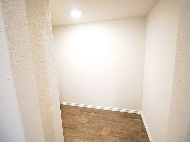 472 Desert Willow — Photo 44