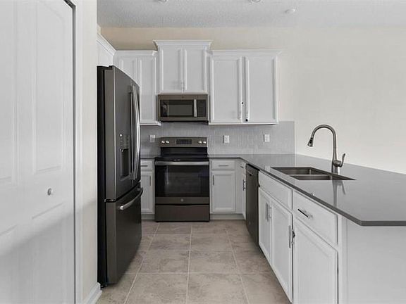 3rd image of 857 Ocean Course Ave