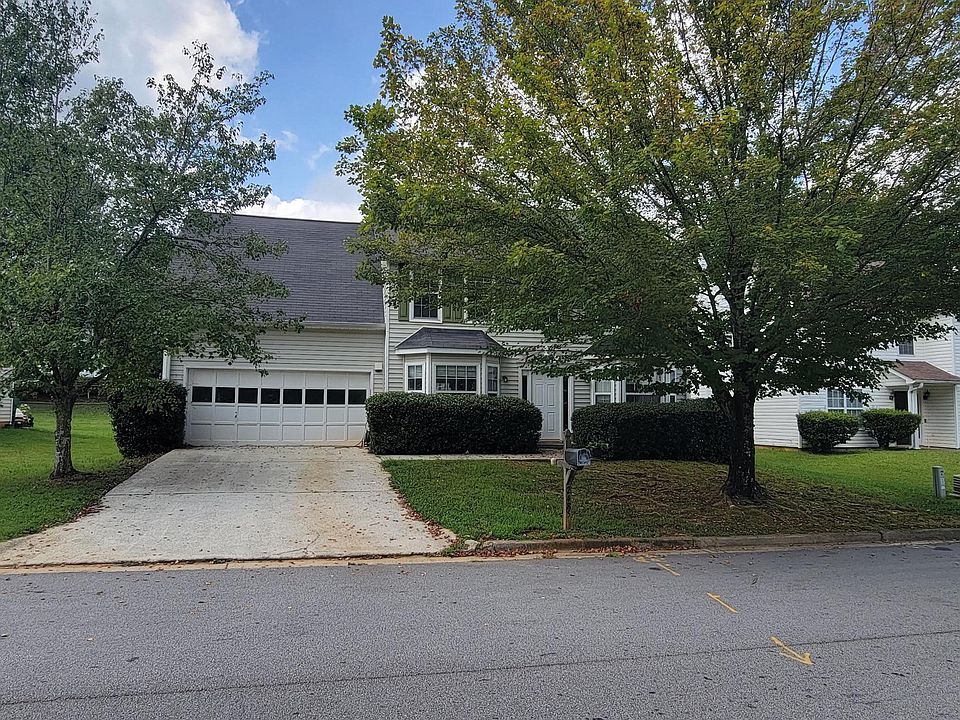 1st image of 2485 Meadow Springs Dr