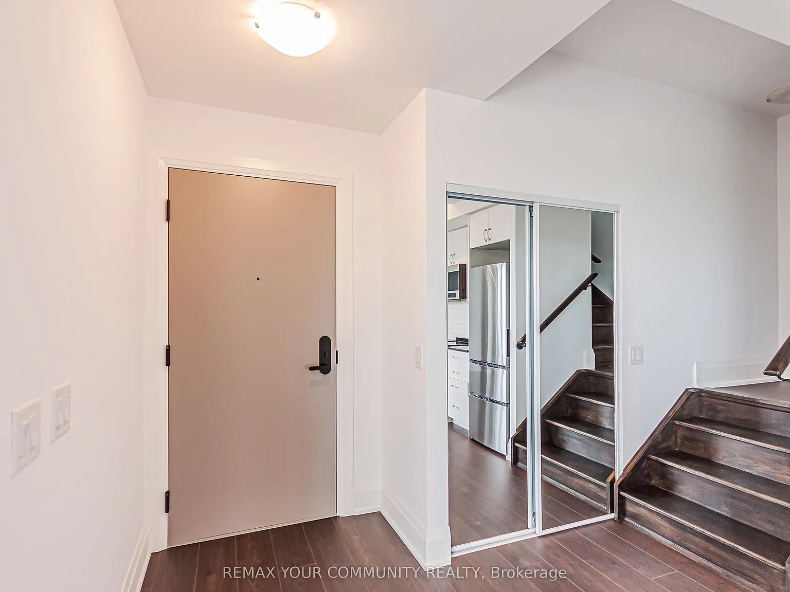 The Westmount Boutique Residences — Photo 2