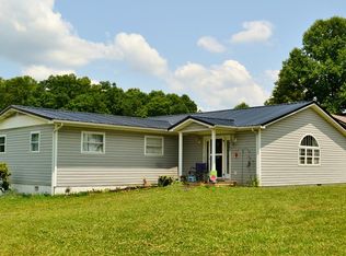1883 Reese Harmon Ridge Rd, Rock, WV 24747