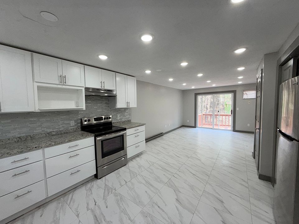 1st image of 21 Pinecrest Ridge Rd #23