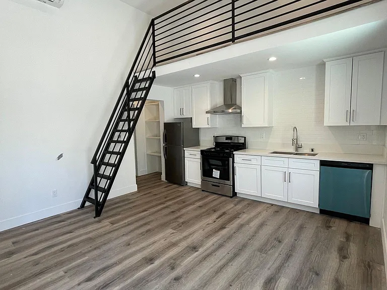 3227 Madera Ave — Photo 4