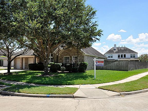 2nd image of 5002 Brannon Hill Ct