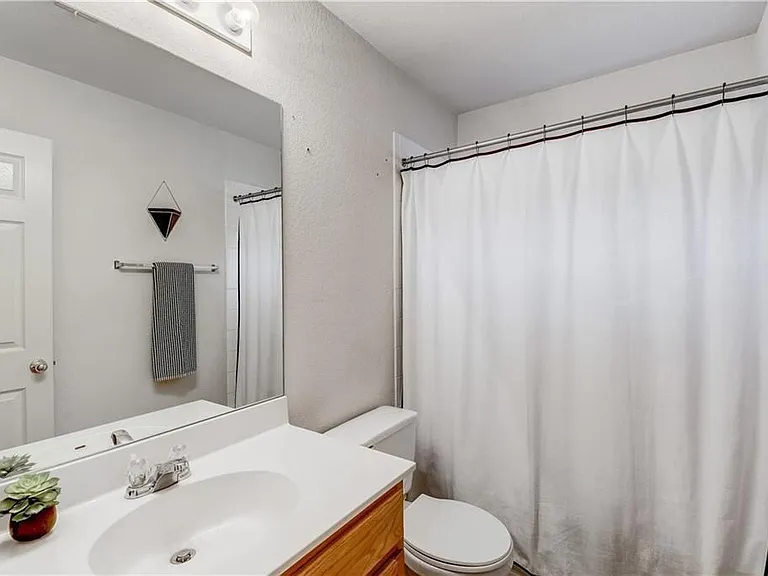 11515 James B Connolly Ln — Photo 17