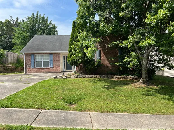 10623 Pine Forest Ln, Jonesboro, GA 30238