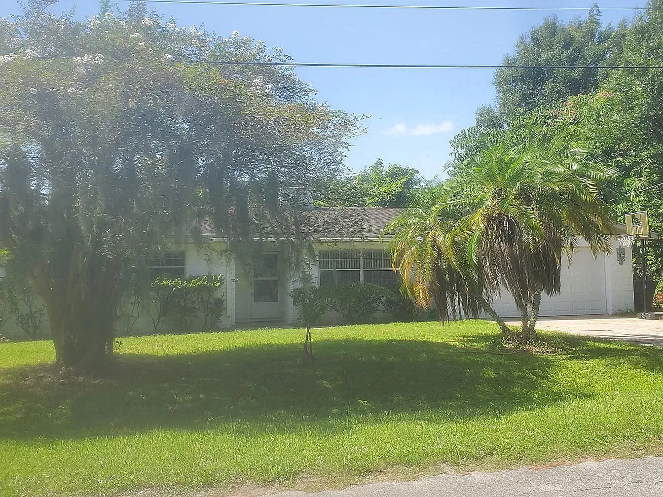 3 bed, 1714 sqft, $1,800 — Photo 1