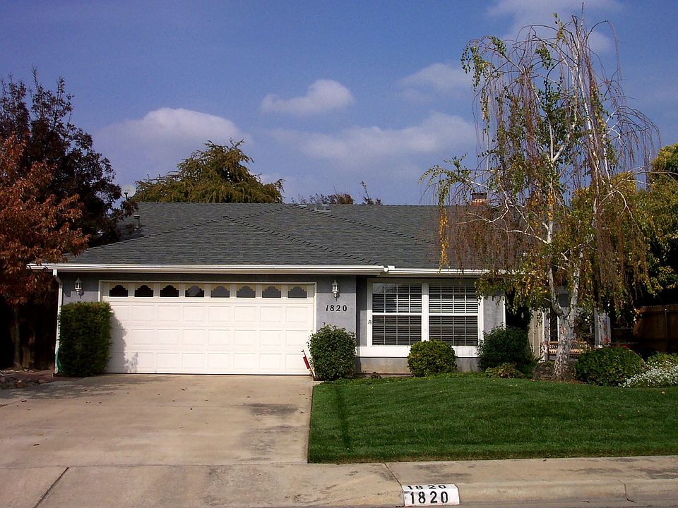 1st image of 1820 E Sequoia Ave