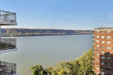 2621 Palisade Avenue, #11H