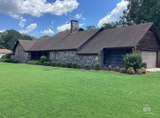 1203 Phillips St, Bay Minette, AL 36507