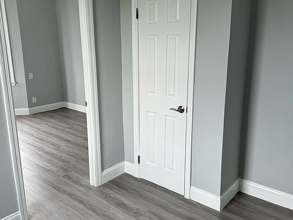 5th image of 31 Spruce St #3F