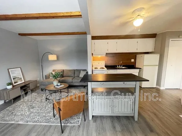 152 Arthur St S, Guelph, ON N1E 5K5