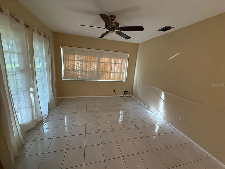 4270 Ascot Dr — Photo 8