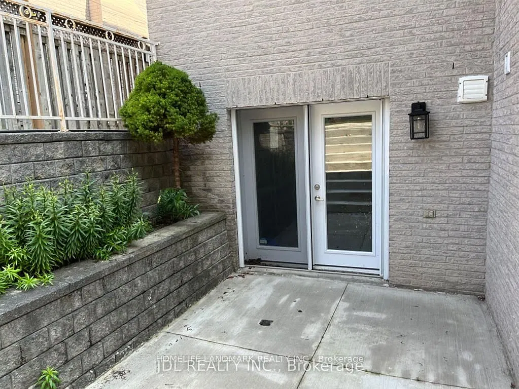 2 bed, $2,100 — Photo 2