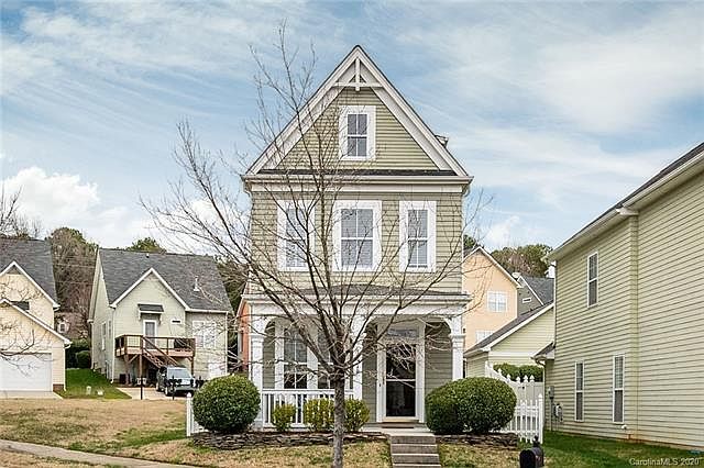 1st image of 13319 Mercer Dr