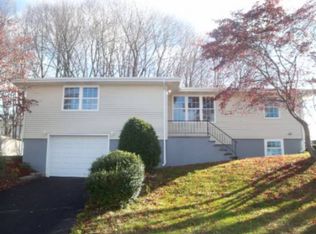 193 Adams St, Fall River, MA 02720