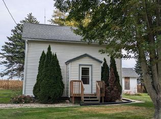 3201 155th St, Fort Atkinson, IA 52144