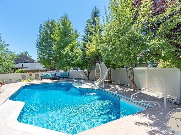 3rd image of 4342 Rangeview Dr