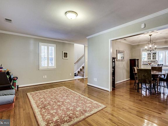 3rd image of 2137 Hilltop Pl