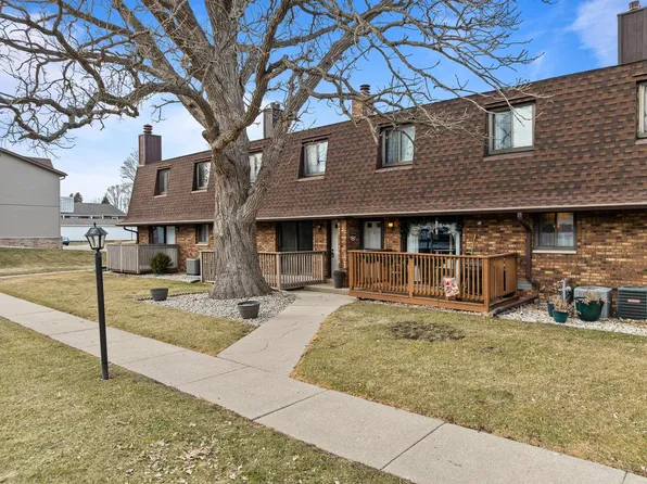 620 Bowers BOULEVARD #4, Delavan, WI 53115