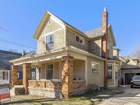 921 Fairmount St SE, Grand Rapids, MI 49506