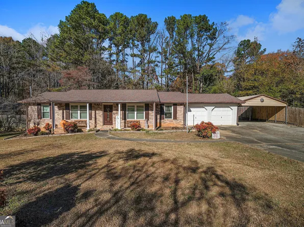 2436 Falls River Dr, Lithia Springs, GA 30122