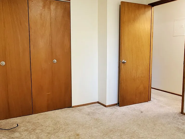 Folk: 5819 - 5821 64th University Place 98467 — Photo 10