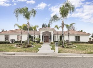 1544 Crestview Rd, Redlands, CA 92374