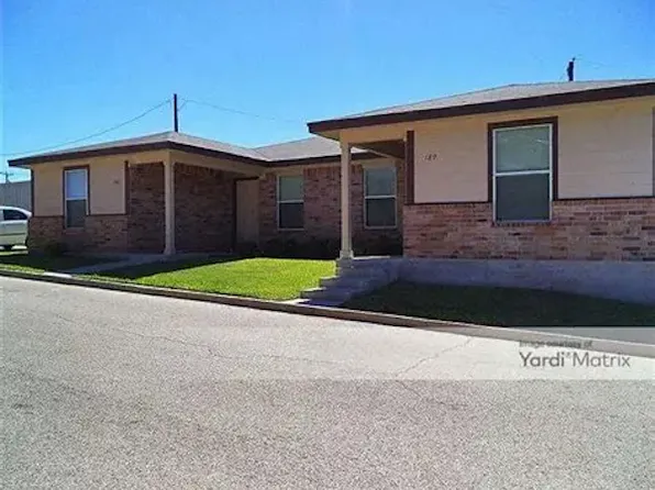Autumn Chase Apartments