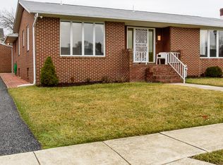 9212 Cornflower Rd, Baltimore, MD 21236
