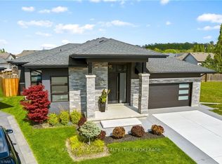 13 Francesco Cres, Saint Catharines, ON L2S4C7