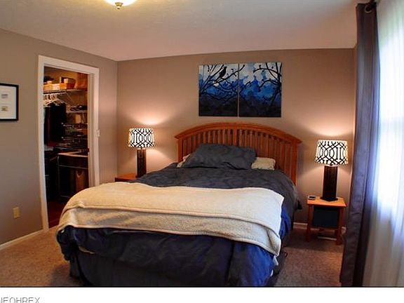5th image of 8198 Clover Ln