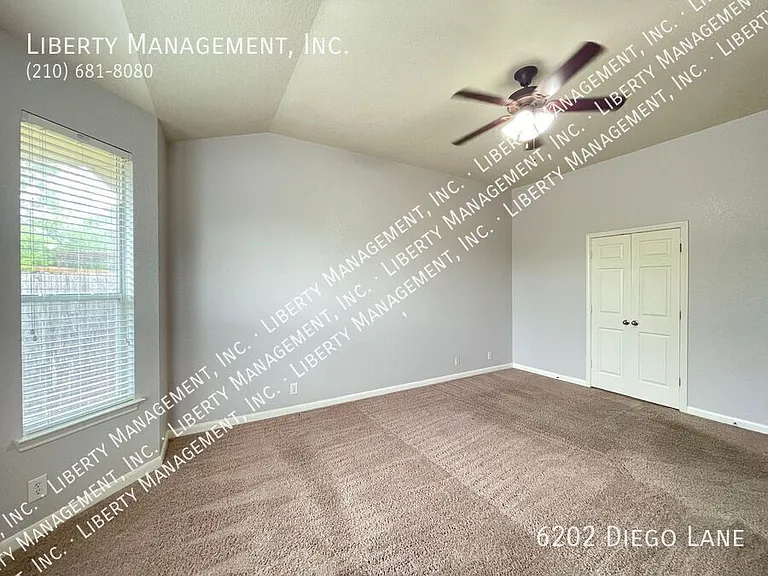 6202 Diego Ln — Photo 19