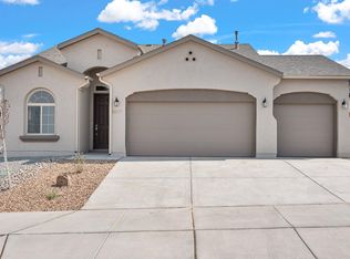 432 Liam Ct, Los Lunas, NM 87031