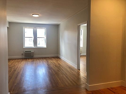 4th image of 364 W 18th St APT 6C