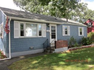 40 Deslauriers St, Chicopee, MA 01020