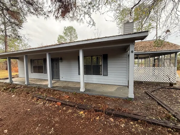 64 Horse Shoe Cir, Tifton, GA 31794