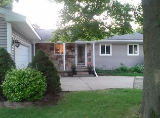 118 Browning Dr, Howell, MI 48843