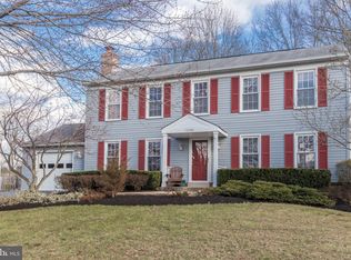 10160 Yorktown Way, Great Falls, VA 22066