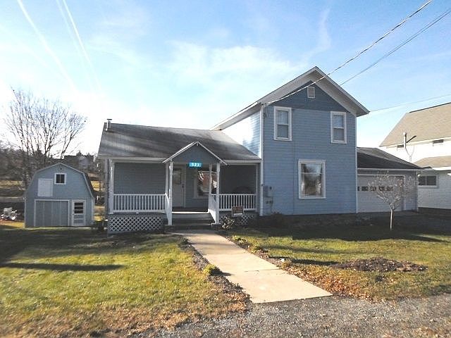 2nd image of 523 Water St